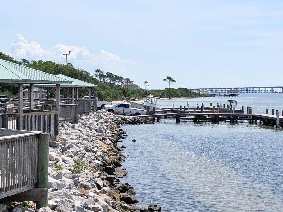 Life'S A Breeze - Updated 3Br 5Min To Pcola Beach Gulf Breeze Kültér fotó
