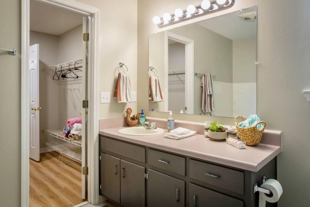 Life'S A Breeze - Updated 3Br 5Min To Pcola Beach Gulf Breeze Kültér fotó