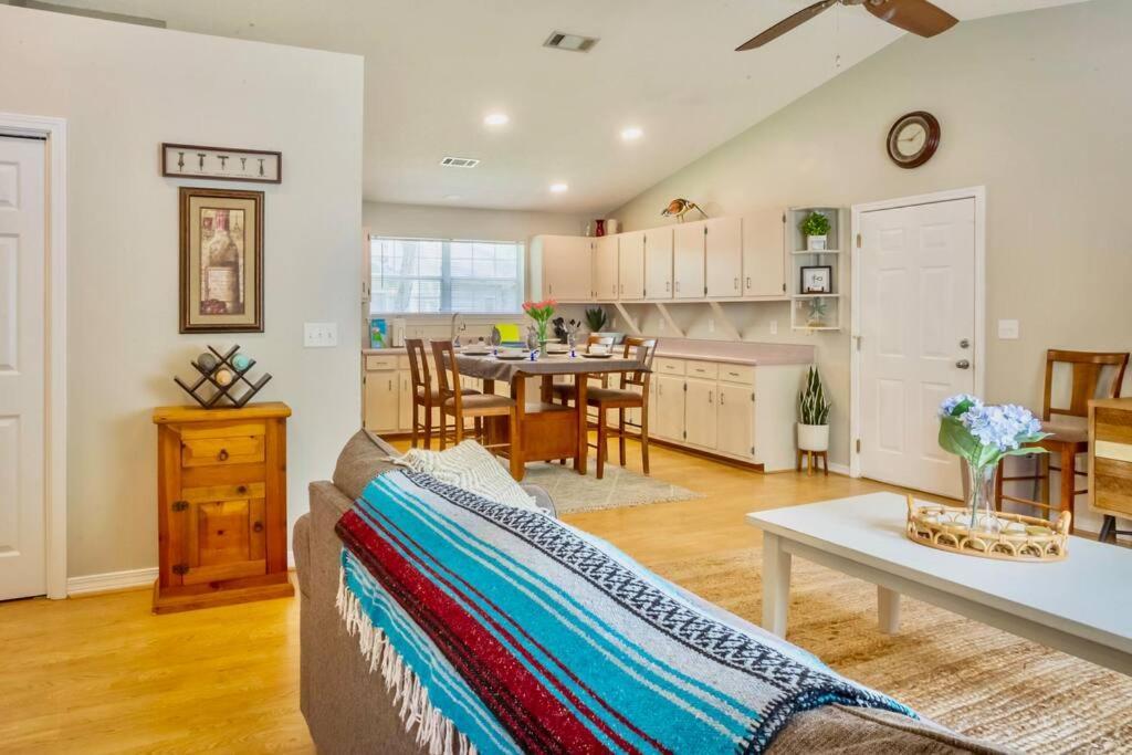 Life'S A Breeze - Updated 3Br 5Min To Pcola Beach Gulf Breeze Kültér fotó